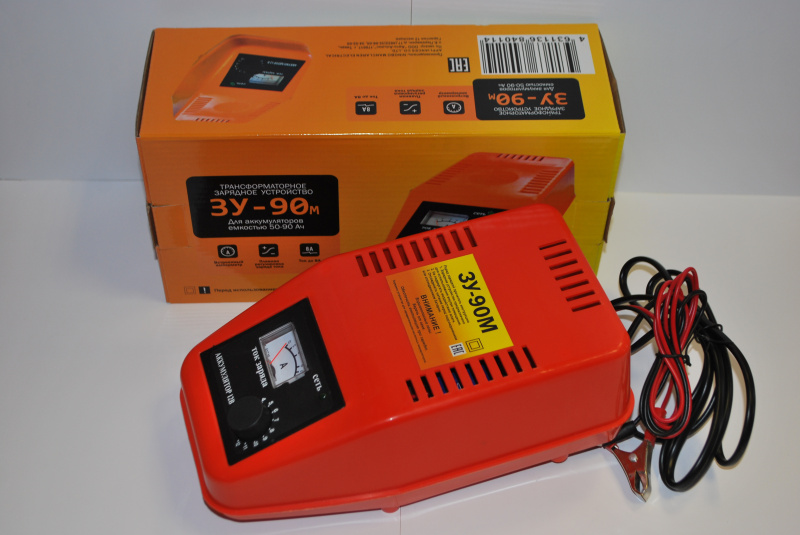 Зарядное устройство трансформаторное ЗУ -90м  12V (ручная регулировка 0-8А) 